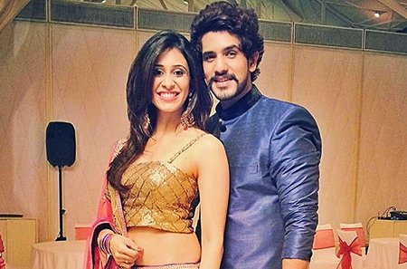 kishwer and suyyash posing