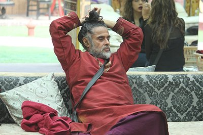 swami uneffected by the commotion bigg boss 10