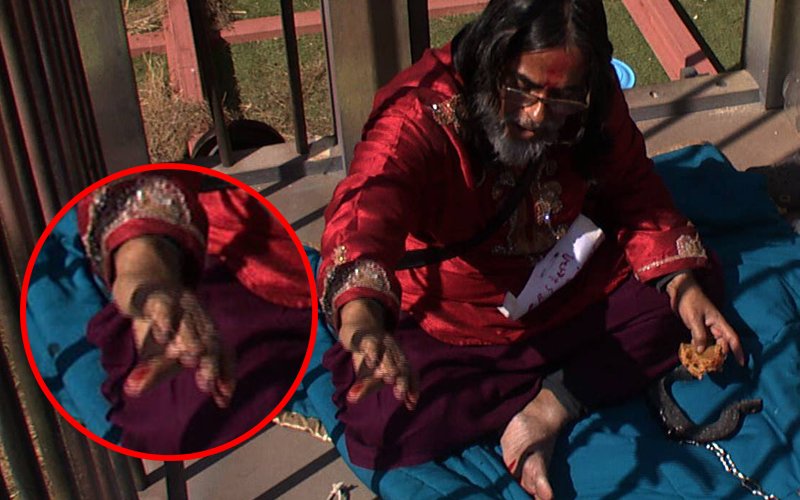 Bigg Boss 10, Day 80: Swami Om Stoops To New Low, Sprinkles Blood On Fellow Contestants