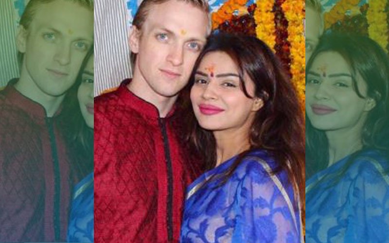 Aashka Goradia To Wed American Fiance In India This December
