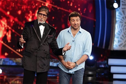 amitabh and sunny deol in aaj ki raat hai zindagi