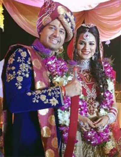 gaurav khanna and akanksha chamola wedding pics