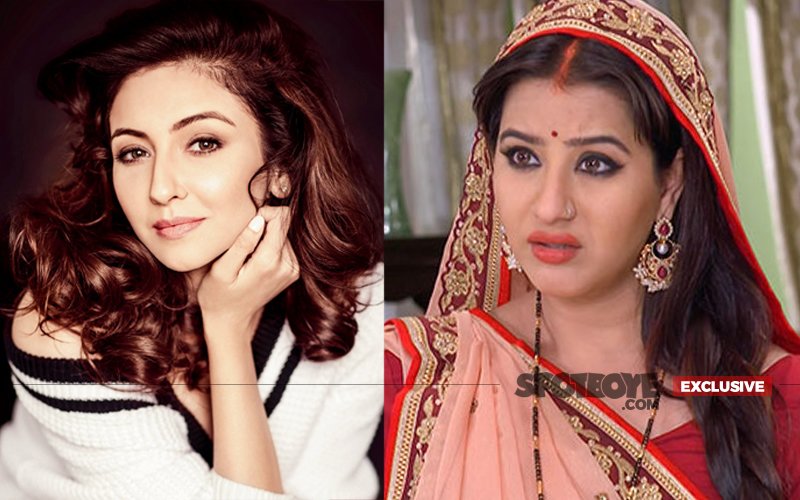 Shilpa Shinde BLASTS Saumya Tandon For Denying Knowledge Of Her Sexual Harassment Ordeal