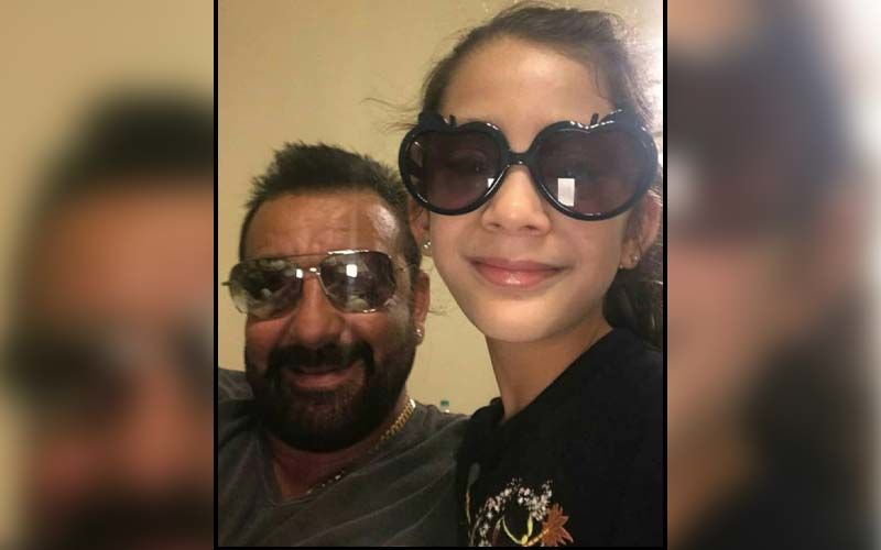 Maanayata Dutt Shares An Adorable Picture Of Sanjay Dutt With Their Daughter Iqra