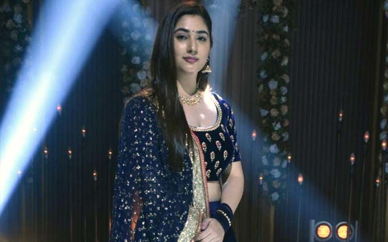 Disha Parmar Adds A Personal Touch To Her Sangeet Outfit In Bade Achhe Lagte Hain 2