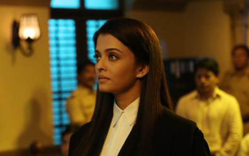 Must See: Aishwarya Rai Turns Lawyer In Jazbaa