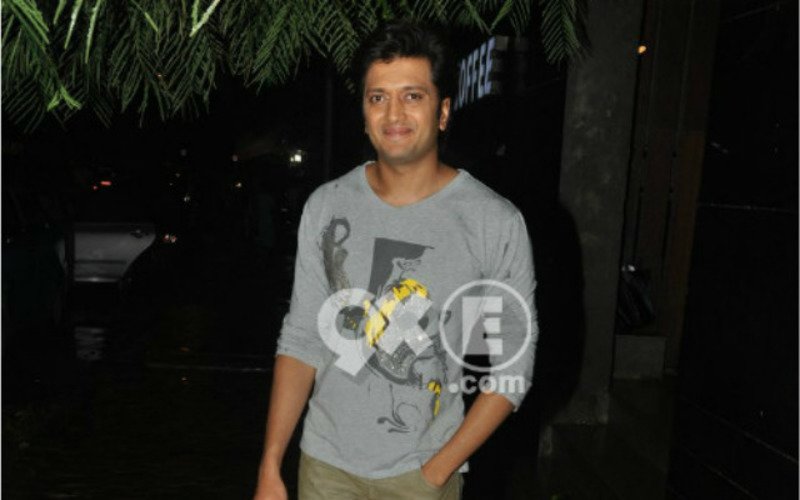 Who Did Riteish Go On A Date With?