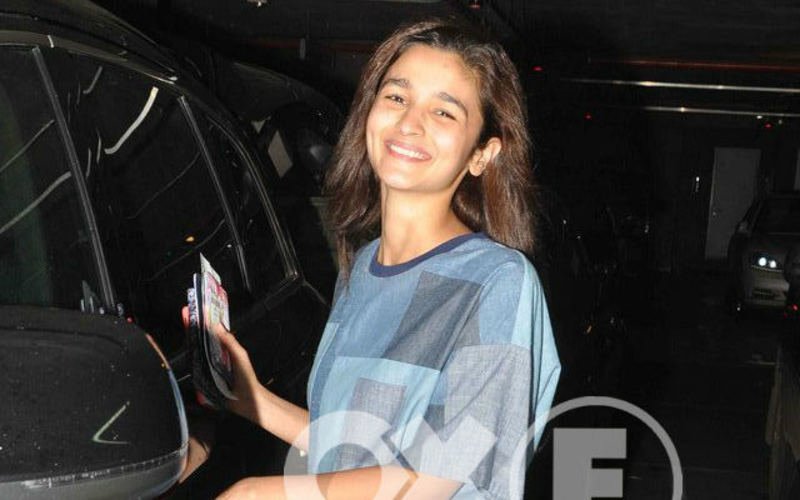 Guess Who Alia Returned With From London