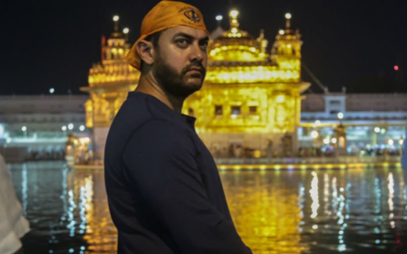 Aamir At Golden Temple After A Decade