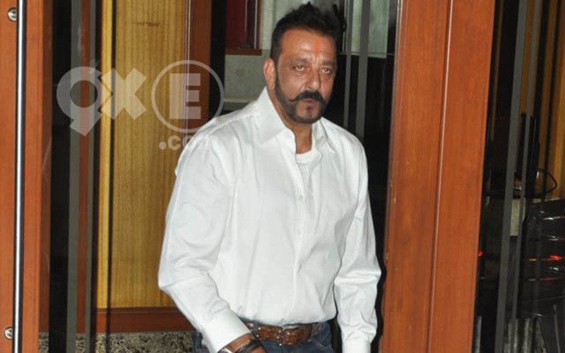 Buzz: Sanjay Dutt To Star In Khalnayak Sequel