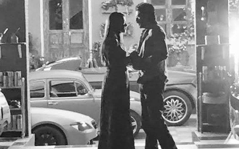 This Picture is Proof That SRK-Kajol Are B-Town's Eternal Couple