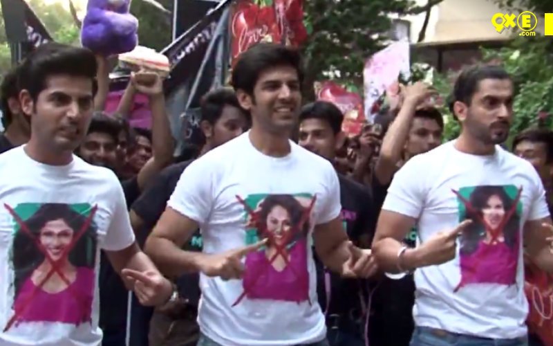Pyaar Ka Punchnama Actors Protest Against Love