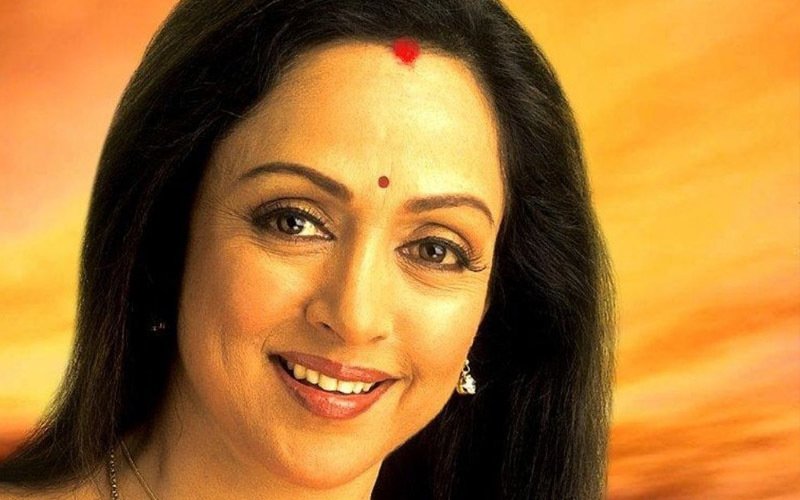 Classic Hema Malini Reactions Every Girl Can Relate To