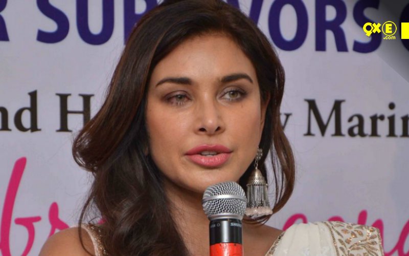 Lisa Ray Speaks About Her Fight With Cancer