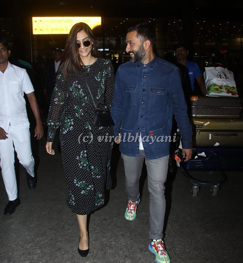 Sonam Kapoor â€“ Anand Ahuja Return To Mumbai After Bali Rendezvous