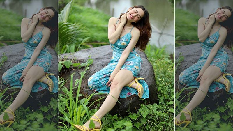 Sanjeeda Shaikh Is In Love With 'Yeh Mausam Ka Jadoo'; Fans Find Her 'Irresistible' In New Stunning Picture