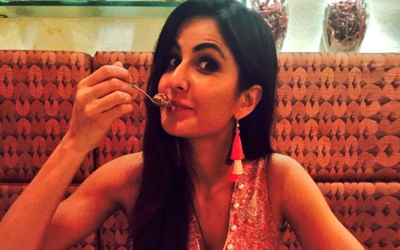 SOCIAL BUTTERFLY: Katrina Digs On Some Ice Cream