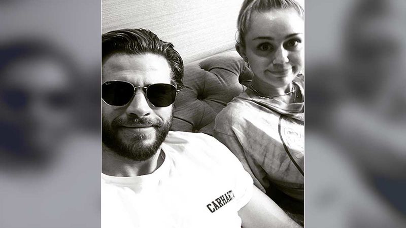 Miley Cyrus And Liam Hemsworth Will Reunite To Finalize Their Divorce Settlement