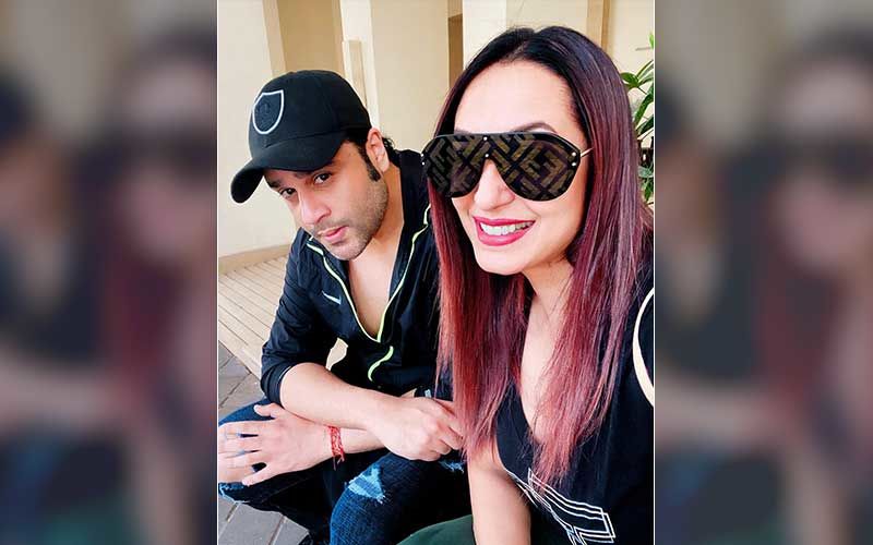 Krushna Abhishek Shares A Hot Pic Of Wife Kashmera Shah; Gets Massively Trolled For Calling Her 'Biryani' Over 'Dal Makhani'