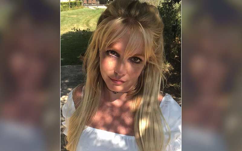 Britney Spears Urges Fans To Not Believe Reports On Her Mental Health; Says ‘I Am Fine’ And Sends Love To All-WATCH Video