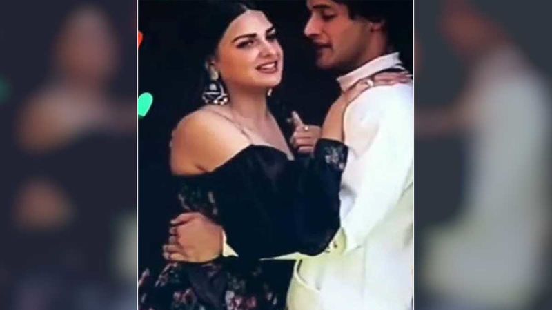 Bigg Boss 13: Himanshi Khurana Makes EXPLOSIVE Tweet Post Confessing Love For Asim; 'Ready To Face All Hate'