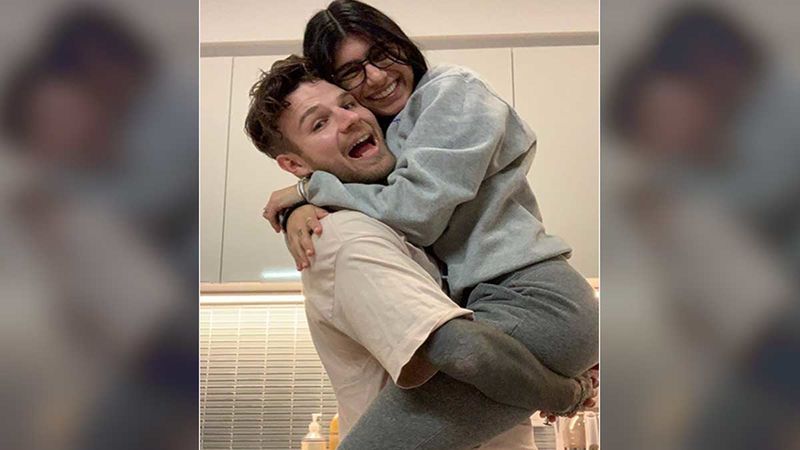 Former Porn Star Mia Khalifa Has Melted In Tears After Fiancé Robert Sandberg Places His Hand On Her Leg