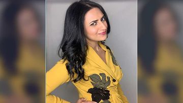 Coronavirus Outbreak: Divyanka Tripathi Apologises For Insensitive Traffic Post After Being Trolled