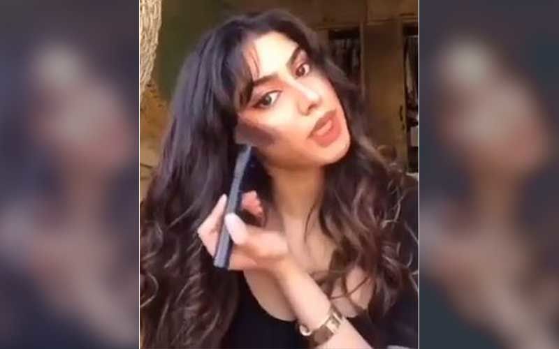 Khushi Kapoor Has A Savage Reply For People Who Say They 'Cannot Wear Makeup'; Kills It With Her Cool Swagger -WATCH