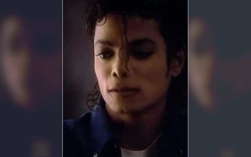 Michael Jackson Lived In An Oxygen Chamber In Order To Stop Ageing? Read On