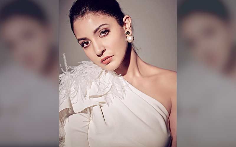 India-China Border Clash: Anushka Sharma Feels ‘Personal’ As A Soldier’s Daughter; Prays For Families Of 20 Bravehearts Martyred