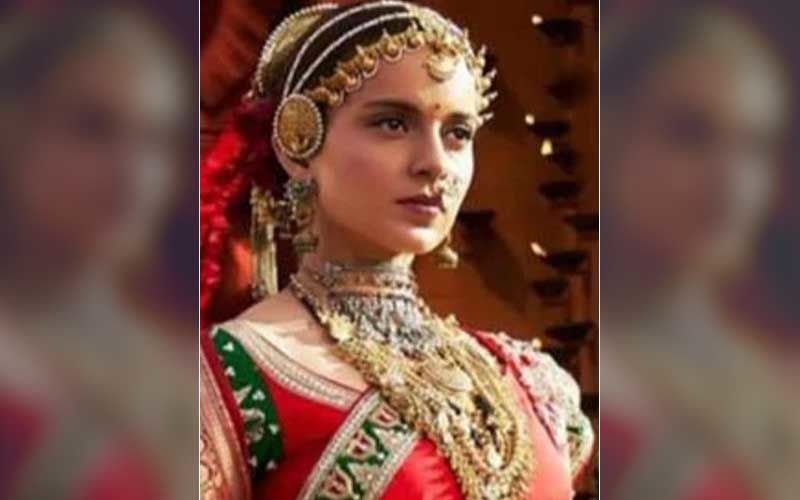 Kangana Ranaut’s Manikarnika Dolls Are Here; Lady All Set To Inspire Kids About Warrior Women-Pic INSIDE