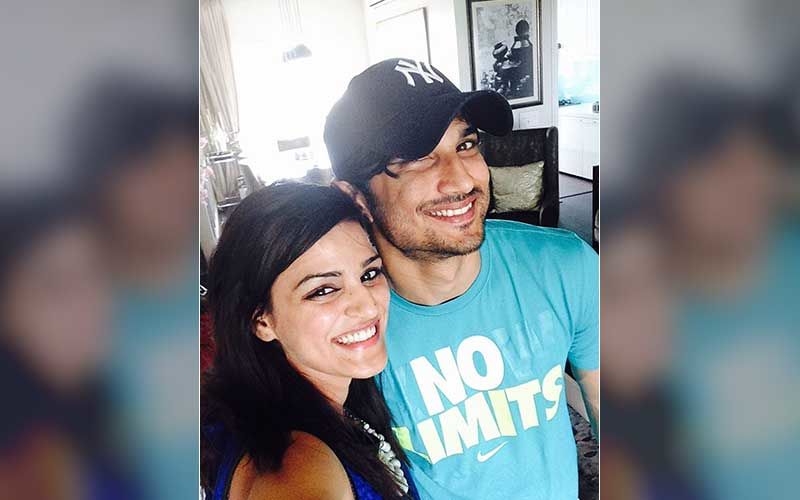 Sushant Singh Rajput's Sister Shweta Says 'God Please Help Us' As She Asks Everyone To Stand United For The TRUTH
