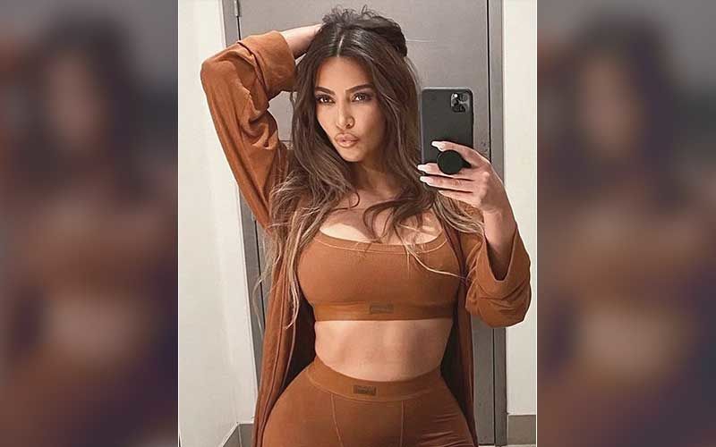 Kim Kardashian Accused Of ‘Blackfishing’ After Uneven Tan; Gets Brutally Trolled By Netizens, ‘You Forgot To Tan Your Hand’