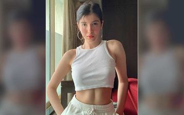 Shanaya Kapoor Steals The Show Again With Her Hot Belly Dance Moves; Performs On Shakira’s Song Like A Pro-Video