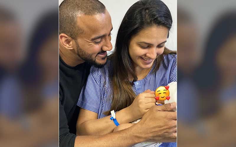 Anita Hassanandani And Rohit Reddy REVEAL Their Newborn Son Aaravv’s Face In An Adorable Video; Couple Shares A Glimpse Of The Little One-WATCH