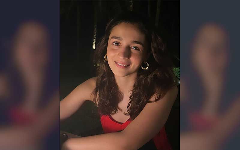 Alia Bhatt Flashes A Big Smile While On A Dinner Date With A Special Someone; It’s Not Beau Ranbir Kapoor
