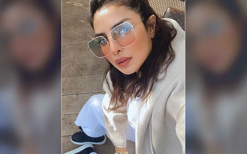 Priyanka Chopra Jonas’ Claim Of Her Father Singing At A Mosque Sparks Outrage On Social Media; Netizens Ask ‘Which Mosque?’