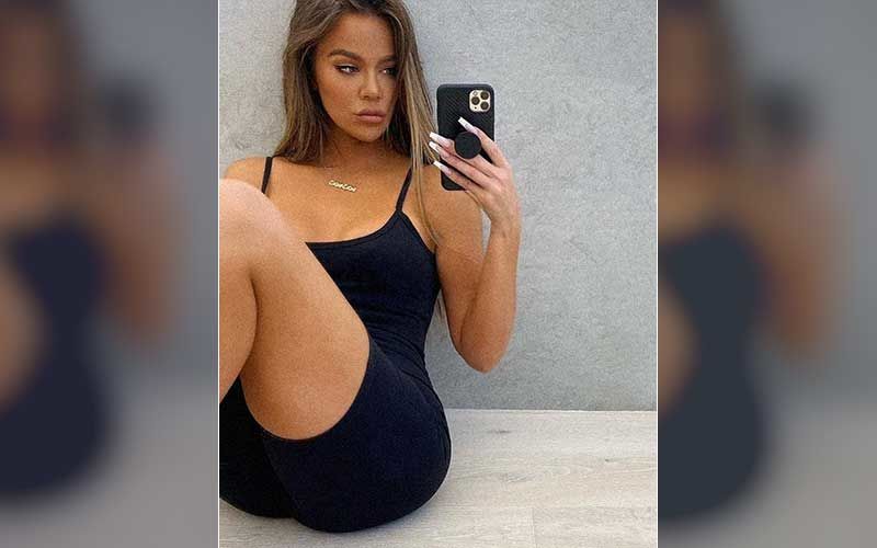 Khloe Kardashian’s Birthday: Mirror Selfies Of The KUWTK Star That Will Leave You Spellbound