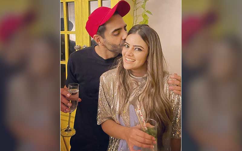 Ayushmann Khurrana's Brother Aparshakti Khurana Announces Wife Aakriti Ahuja's Pregnancy; Actor Drops A Beautiful Photo With His Heavily Pregnant Wife