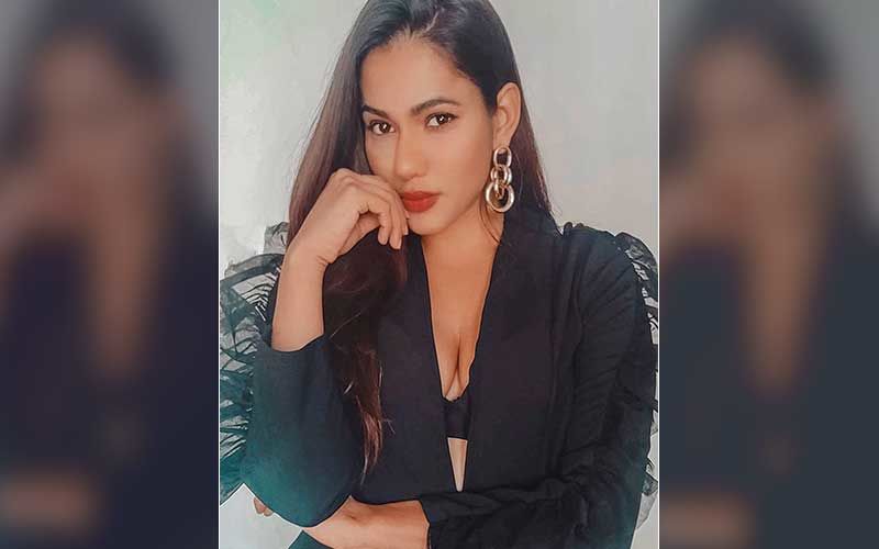 Kundali Bhagya actress Twinkle Vasisht Schools A Troll After Being Body-Shamed For 'Fatty Tummy'; Replies ‘Thanks For Your Opinion That Wasn’t Required’