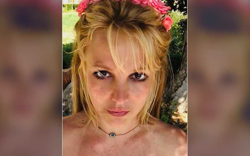 Britney Spears’ Ex-Manager Claims She ‘Borrows Phones From Strangers’ To Avoid Conservatorship Monitoring Her Device