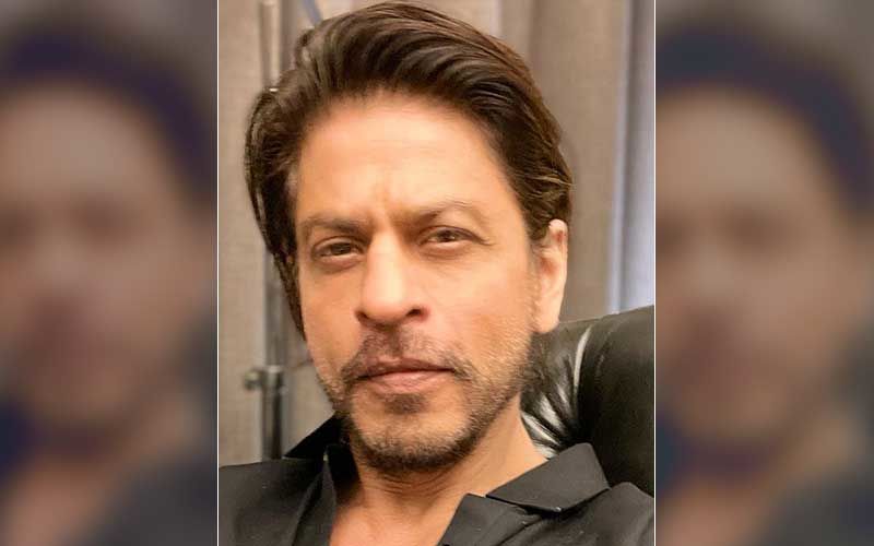 Shah Rukh Khan Sets The Screen On Fire With His Droolworthy Physique; Superstar’s Photo Will Make You Fall In Love With Him Again