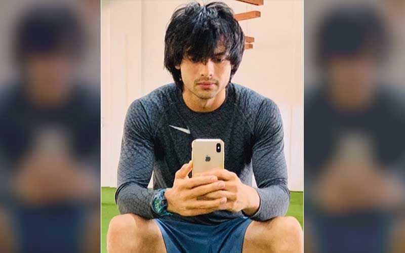 Olympics Gold Medalist Neeraj Chopra Follows These Two Bollywood Actors On Instagram; Deets HERE
