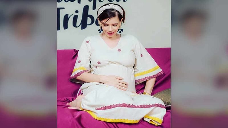 Kalki Koechlin Shares An Adorable Couch Picture Comforting Her Baby Bump