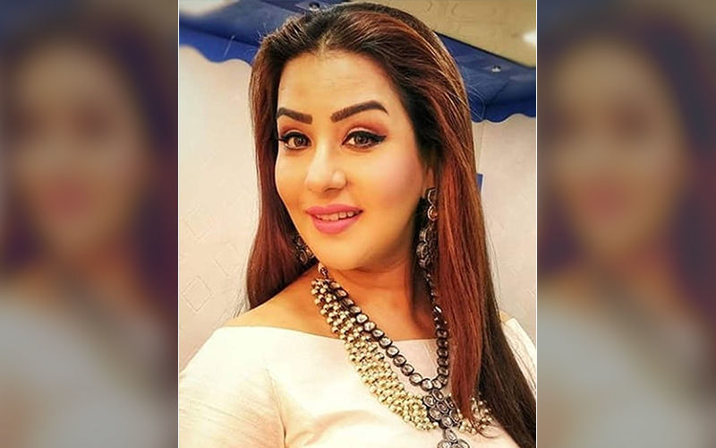 Jhalak Dikhhla Jaa 10: Shilpa Shinde Gets EVICTED, Actress Lost Dance Battle To Paras Kalnawat; Netizens Are ANGRY With Makers