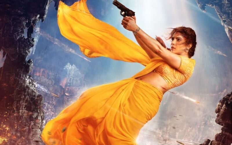 Epic Revel! Introducing Priyanka Chopra Jonas As Mandakini Ahead Of The  Grand Globe Trotter Event On 15th November 2025! 