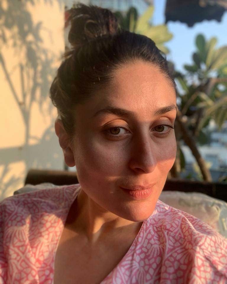 Pregnant Kareena Kapoor Khan's No Makeup Pictures That Are Making Us Go