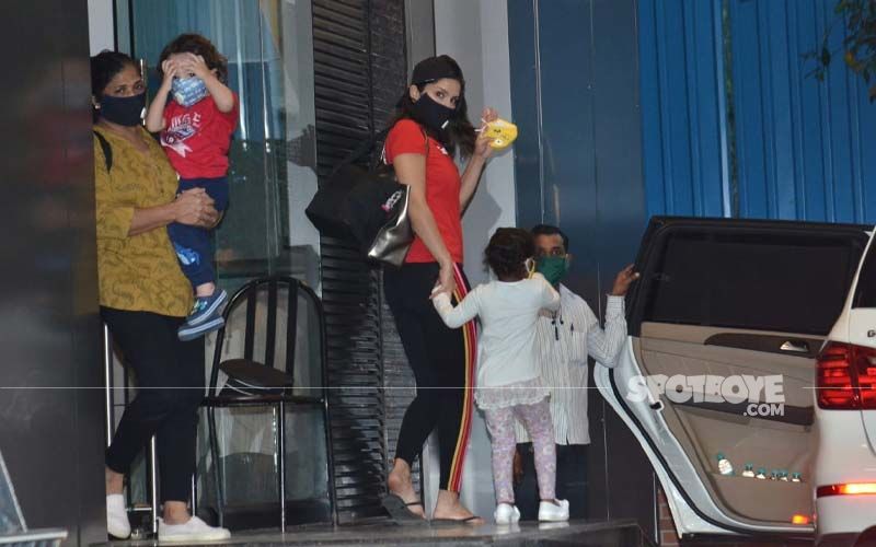 Coronavirus Lockdown: Sunny Leone Gets Clicked By The Paparazzi With Daniel Weber And Kids In Masks