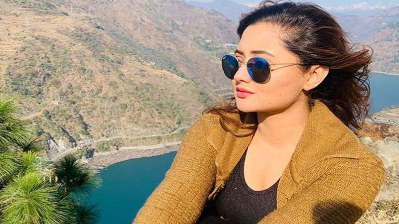 Rashami Desai Opens Up On Not Being Considered For Films, 'Bura Lagta Hai, Humein TV Actors Bol Ke Kaam Nahi Dete'