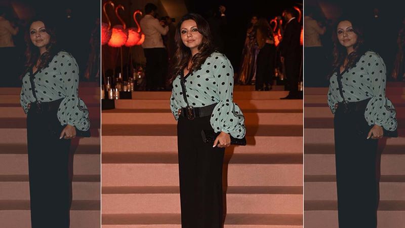 Gauri Khan Sitting Down For A Moment To Rest Her High-Heeled Toes Is All Of Us – Pics